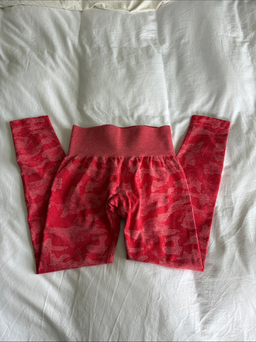 NVGTN Red Camo Leggings